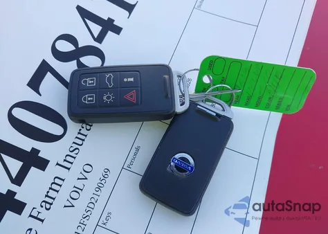 2013 Volvo S60 T5/T5 Platinum/T5 Premier/T5 Premier Plus from USA, damaged, VIN YV1612FS5D2190569